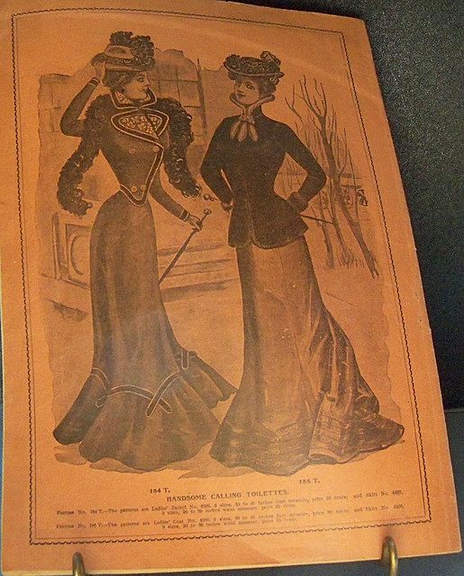 Pair of 1900 Fashion Magazines with Great Ads Pair of 1900 Fashion Magazines with Great Ads