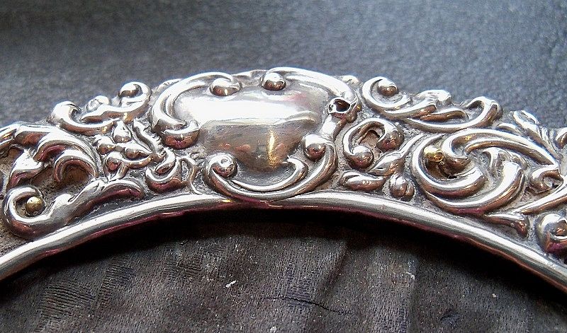 English Sterling Round Ornate Picture Frame English Sterling Round Ornate Picture Frame