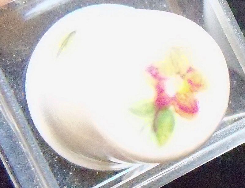 Dainty Limoges Porcelain Floral Thimble Dainty Limoges Porcelain Floral Thimble