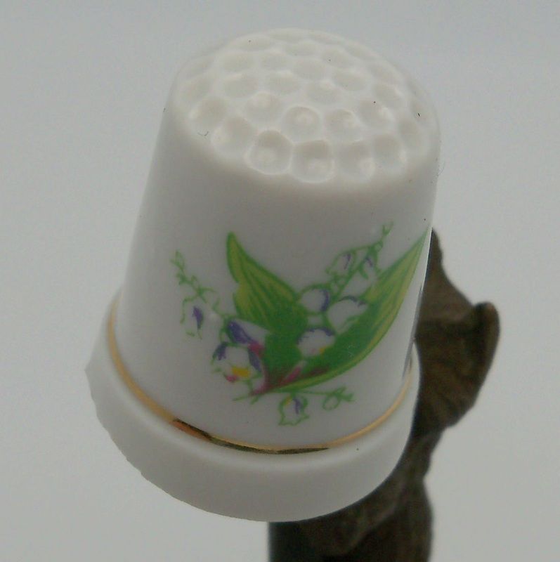 Porcelain Display Thimble "Lily of the Valley" Porcelain Display Thimble "Lily of the Valley"