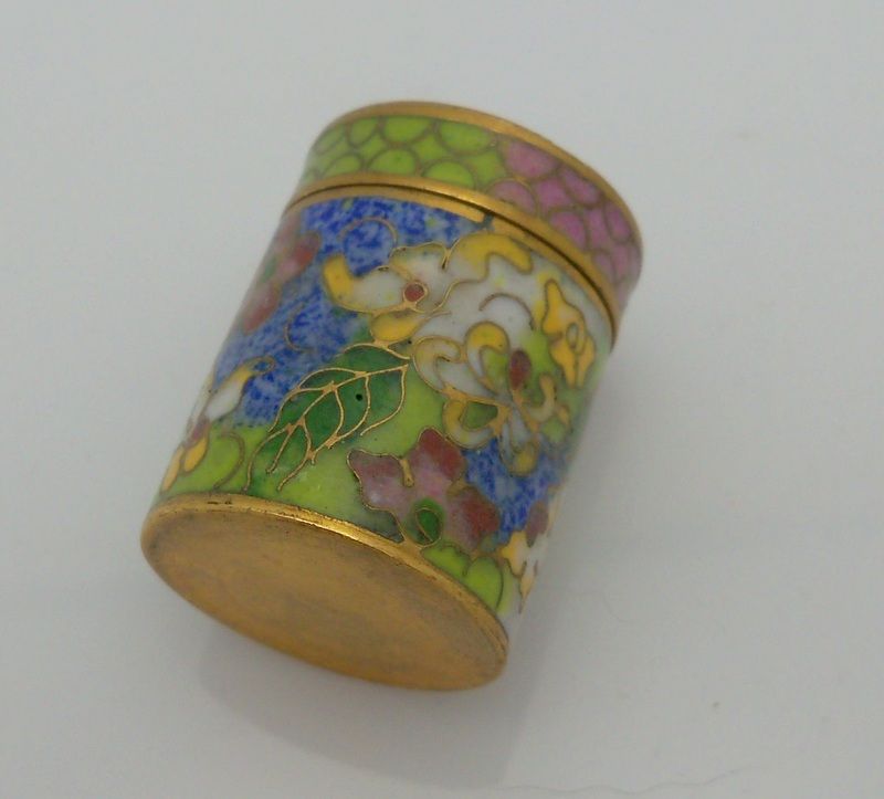 Cloisonne Modern Thimble Holder Cloisonne Modern Thimble Holder