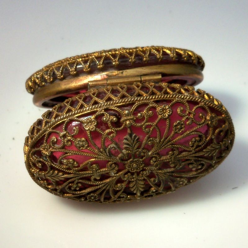 Oval Cranberry Glass with Brass Filigree Decoration Box Oval Cranberry Glass with Brass Filigree Decoration Box