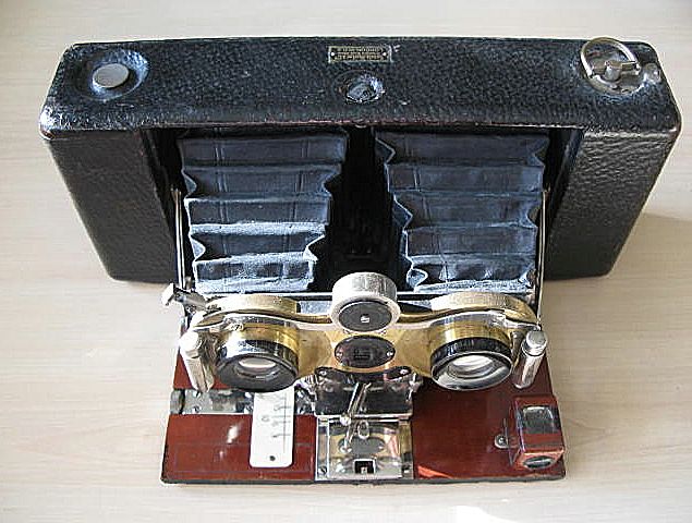 EKC Stereo Hawkeye Camera Model 6 c1916 (Ex Blair) EKC Stereo Hawkeye Camera Model 6 c1916 (Ex Blair)