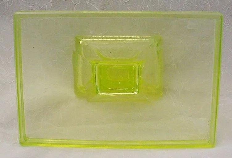 Rare Vaseline Clark Teaberry Gum Pedestal Display Stand Rare Vaseline Clark Teaberry Gum Pedestal Display Stand