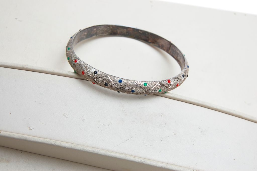 Sterling Bangle With Colored Jelly's Sterling Bangle With Colored Jelly's