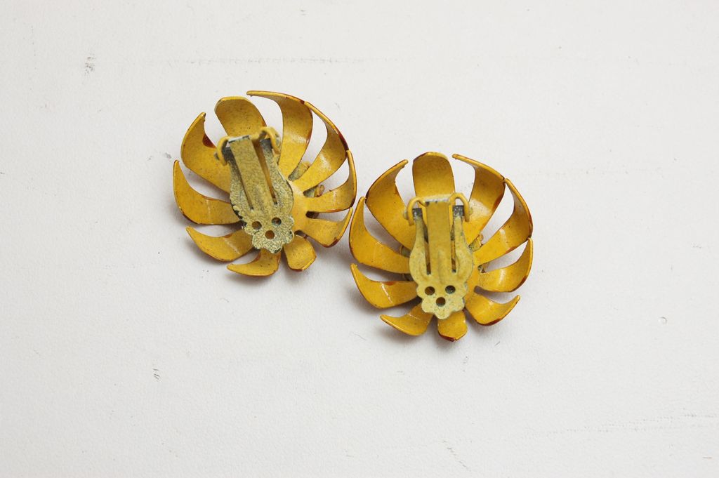 Enameled Flower Earrings Enameled Flower Earrings
