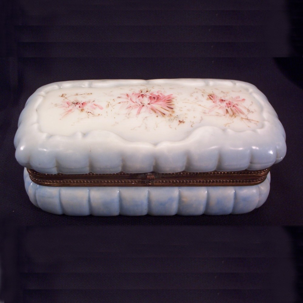 Vintage Fabulous Wave Crest Glove Box C F Monroe Vintage Fabulous Wave Crest Glove Box C F Monroe
