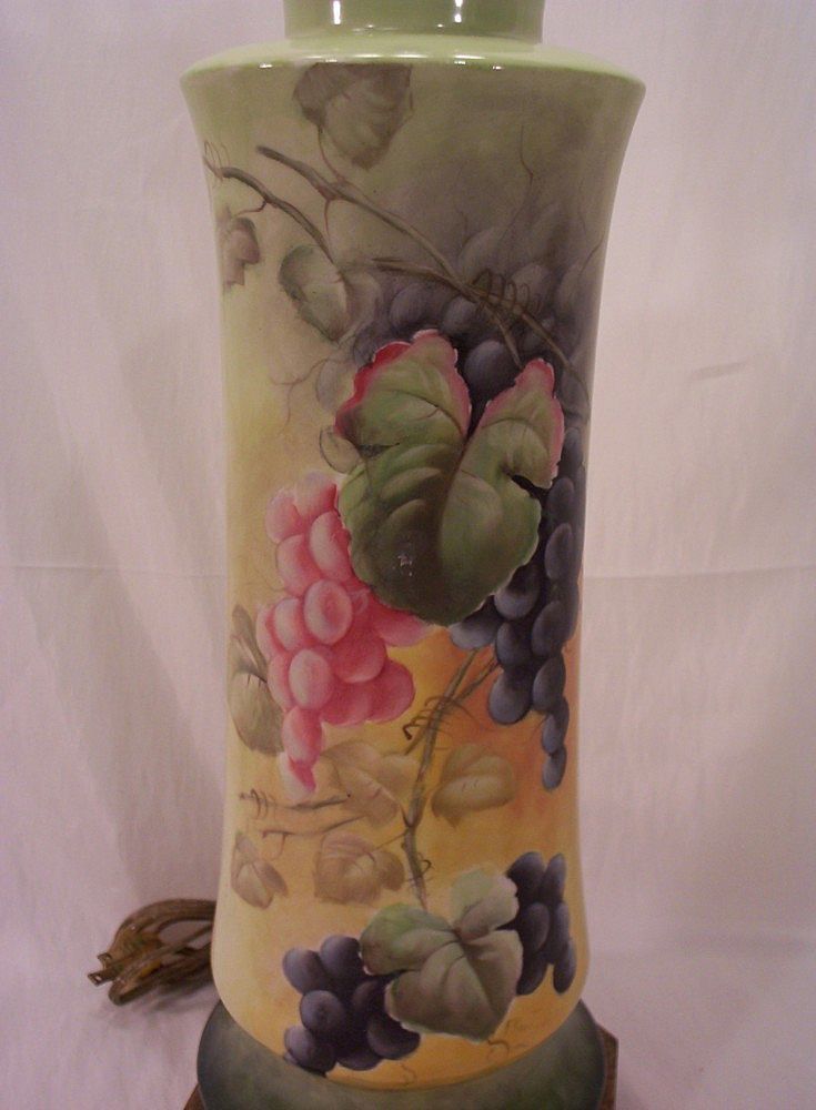 Vintage Fabulous Limoges Lamp Hand Painted Grapes Vintage Fabulous Limoges Lamp Hand Painted Grapes