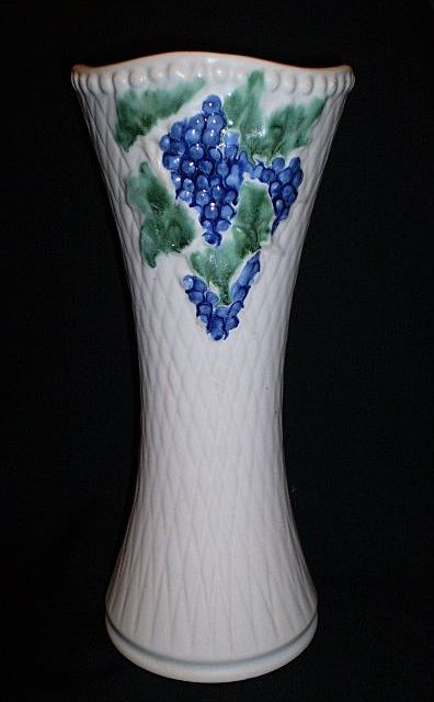 MCCOY "Antique Curio" 14 1/2" Tall White Vase - Grapes & Leaves MCCOY "Antique Curio" 14 1/2" Tall White Vase - Grapes & Leaves