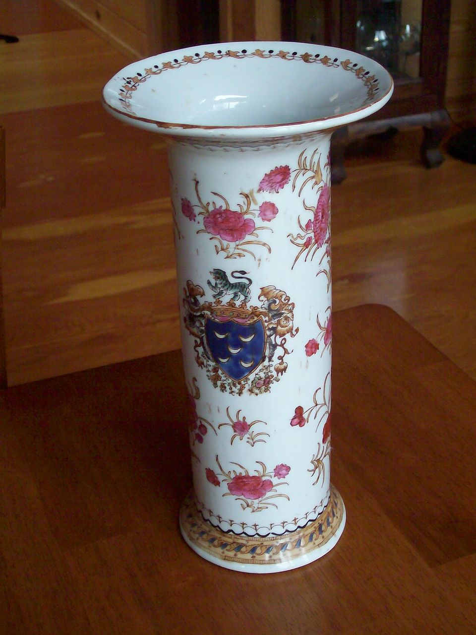 French-Style Floral Vase French-Style Floral Vase