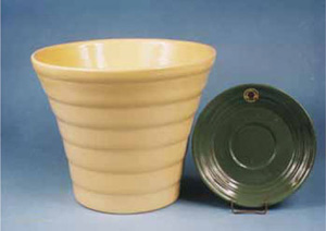 bauer pottery ringware