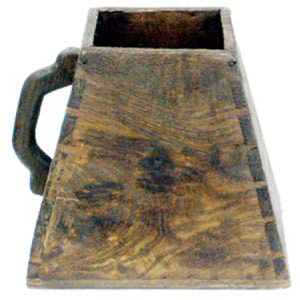 Antiqued and Distressed Wooden Wares from China and India