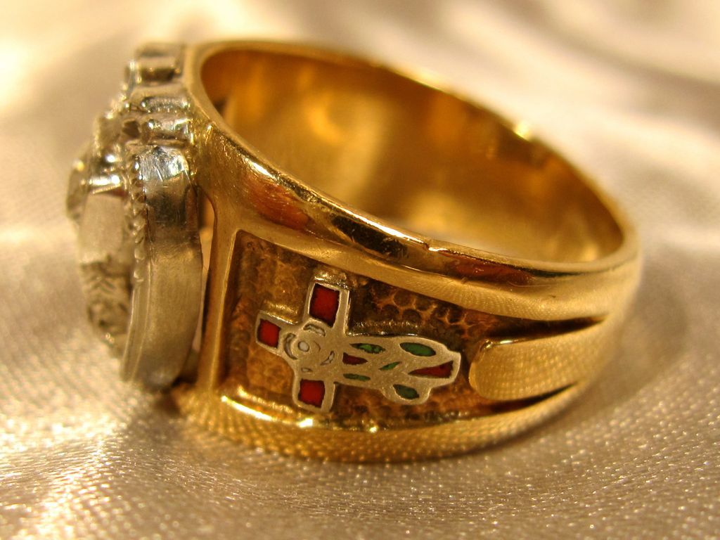10K Yellow Gold Scottish Rite 32nd Degree Masonic Diamond Ring from