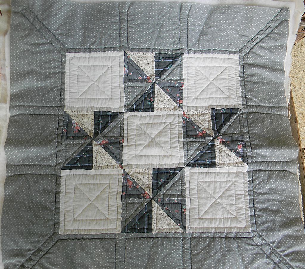 Nancy Quilts: Quilt Block Pattern - Ohio Star