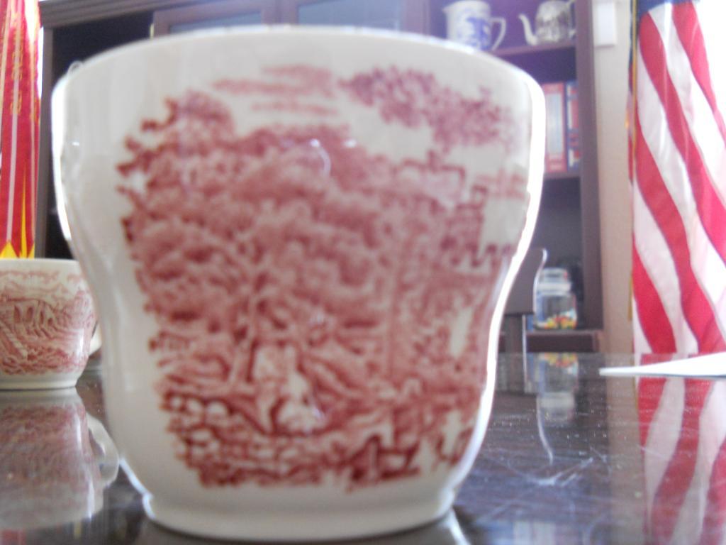 Heirloom English Bone China
Teaware - Distinctive Decor: Shop