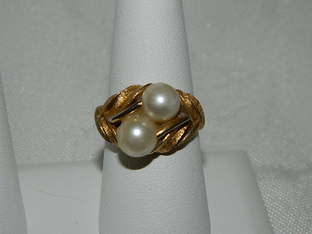 So Pretty Vintage Avon Faux Pearl Ring ~ Size 9.5 from ...