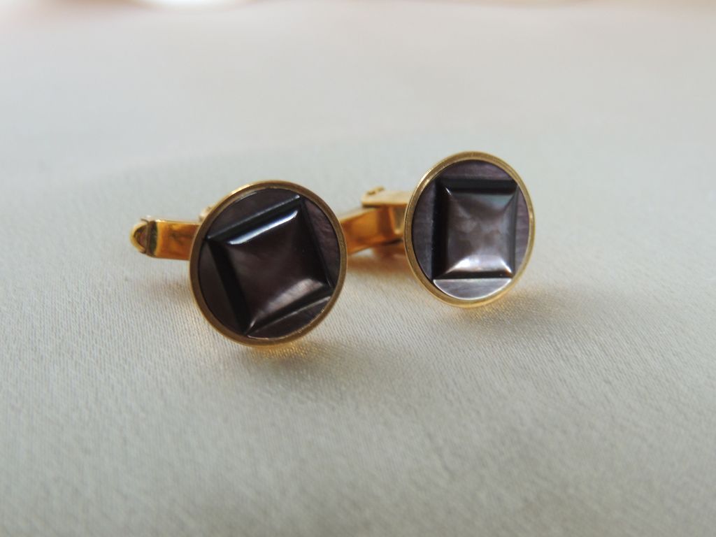 Vintage Cufflinks and Studs Set Abalone Swank from whatwasisvintage on ...