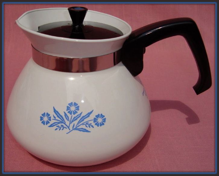 Corning Cornflower Blue 6 Cup Teapot from anniesavenue on Ruby Lane