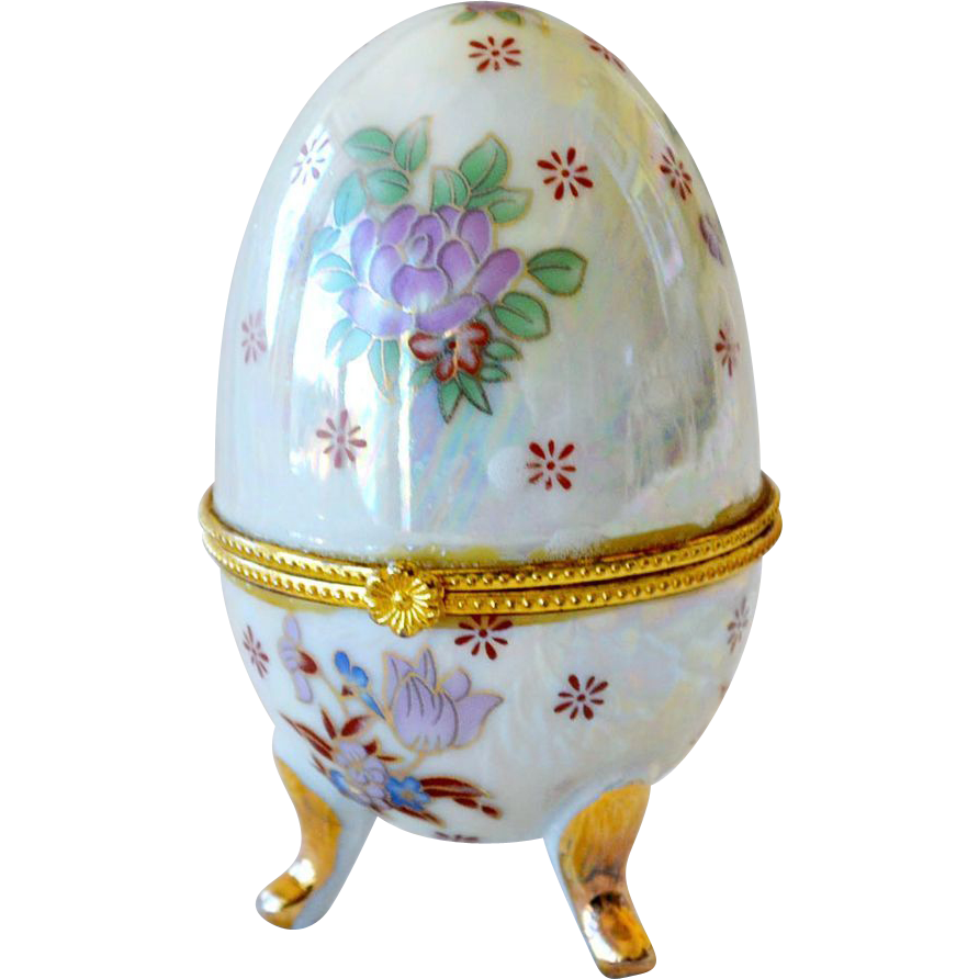 Porcelain Egg Box Lavender Flowers from artsnends on Ruby Lane