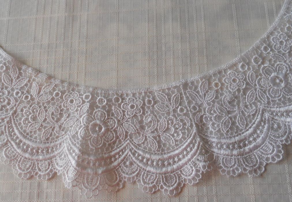 Vintage White Lace Collar with Pearl -Look Elastic Fastener from beca ...