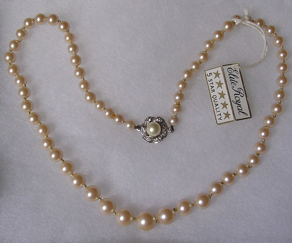 Vintage Graduated Imitation Pearl Necklace with Sterling Silver Clasp ...