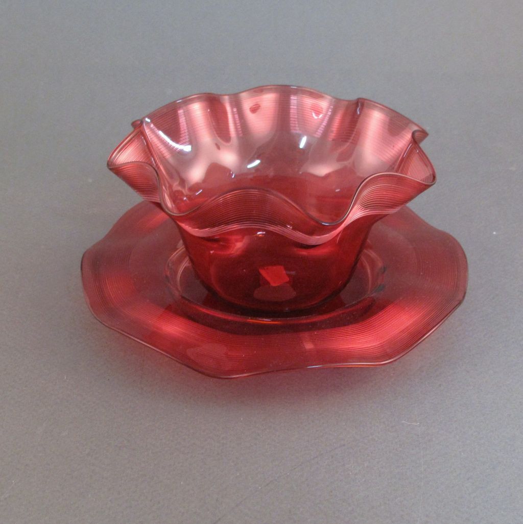 Stevens & Williams art glass finger bowl and plate, cranberry red from ...