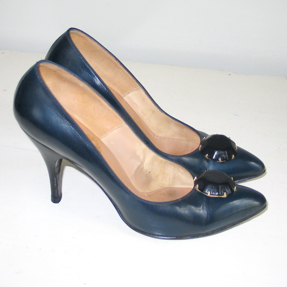 Vintage 1960s Midnight Blue and Black Stiletto Heels 7AA from ...