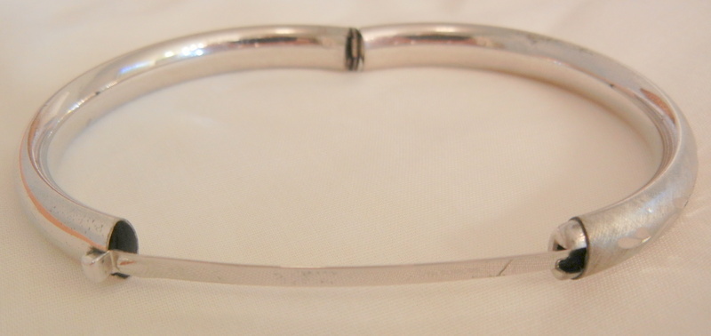 Gorgeous Victorian sterling Hayward diamond etched side open Bangle ...
